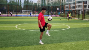 足球零基础能否打比赛？这些要点助你迈出赛场第一步