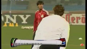 足球比赛中是否存在主帅挑战这一情况探讨